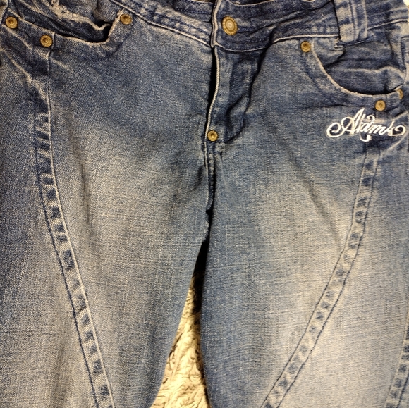 Women's Academics Jeans - Picture 2 of 7